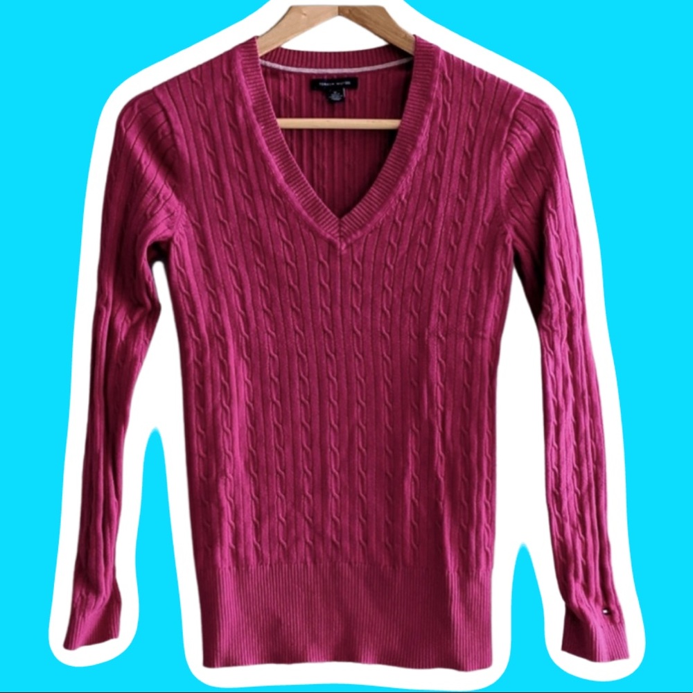 Women's Tommy Hilfiger Fuschia V-Neck Sweater